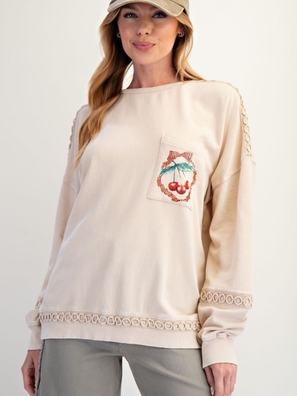 New Easel Mineral Washed Eyelet Trim Cherry Pullover Top Sweatshirt Top Tan - Picture 1 of 5